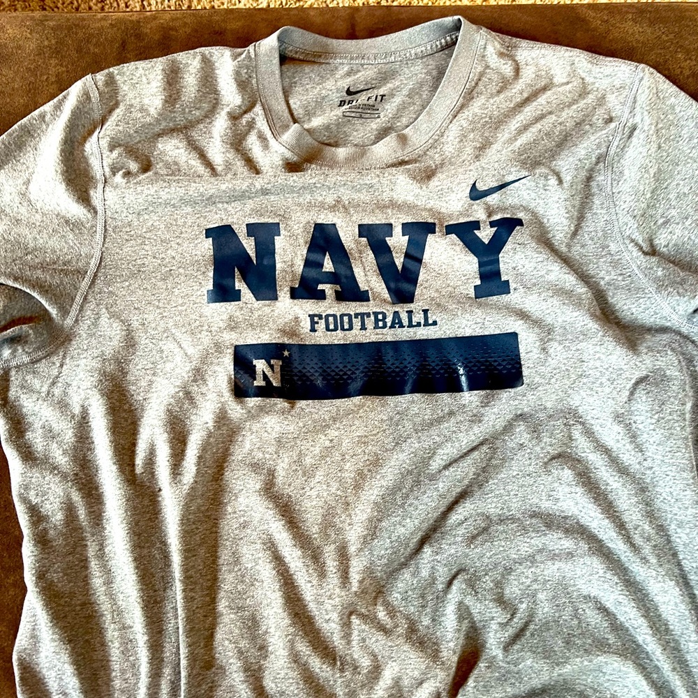 Men’s Large Nike Dry-Fit Navy Football T-Shirt